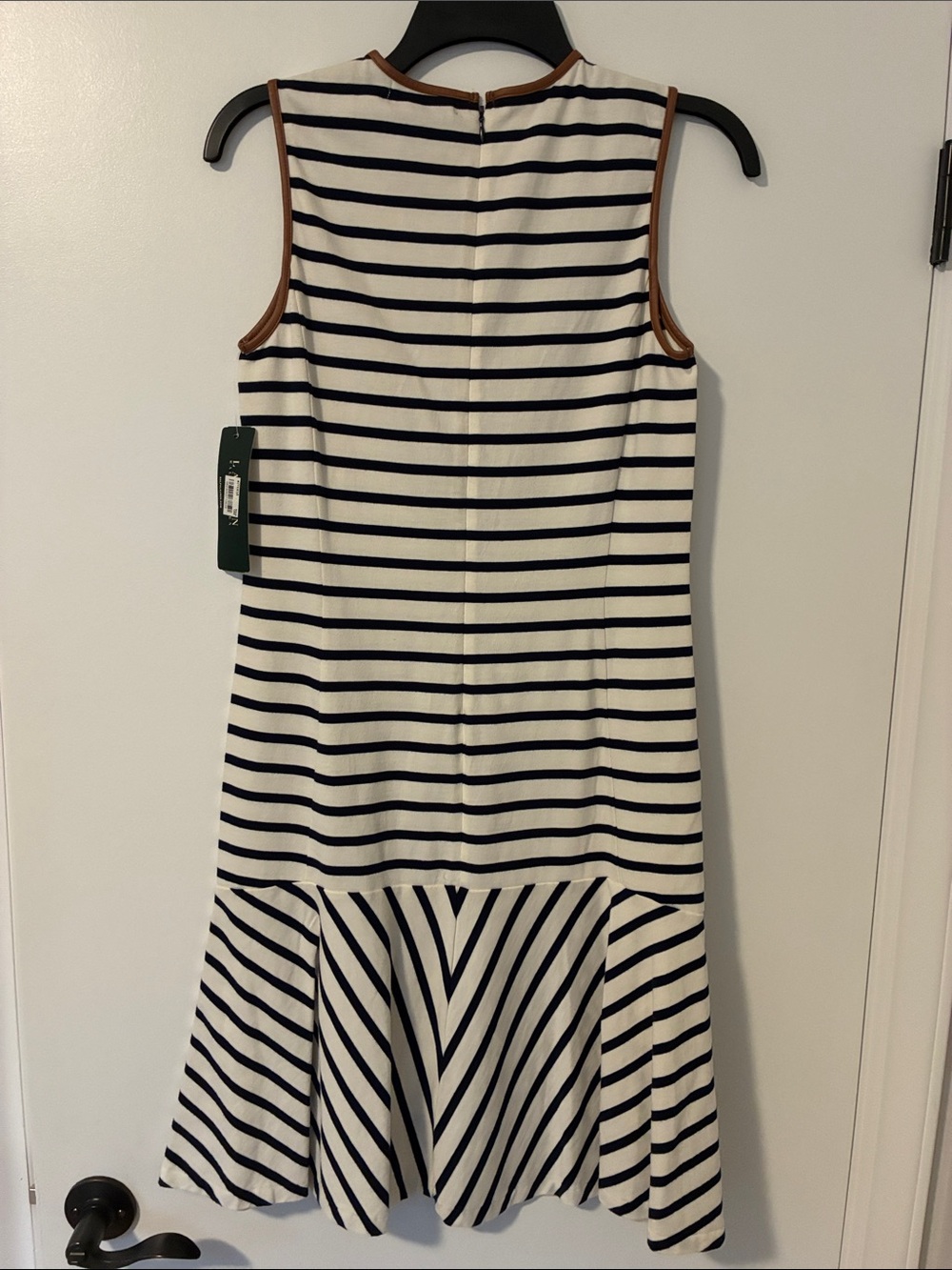 🇺🇸 BOGO 🇺🇸 Lauren Ralph Lauren Drop Waist Navy and White Striped Dress - Picture 8 of 9